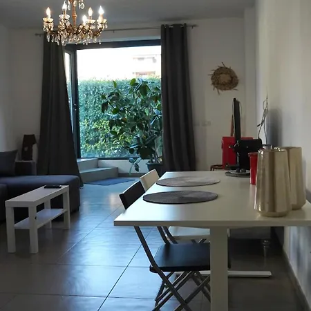 Daire Jd Near Ferrari - Private Parking - Self Check In H24