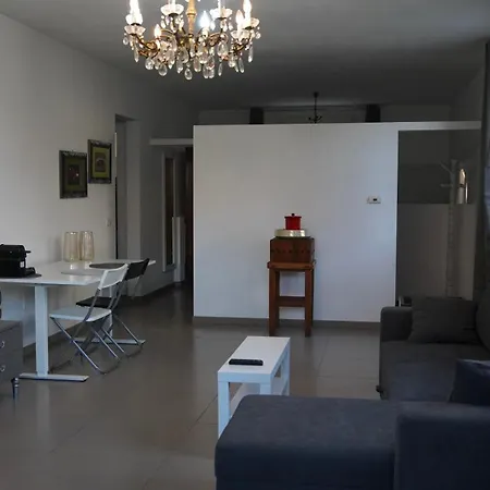 Jd Near Ferrari - Private Parking - Self Check In H24